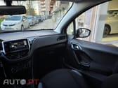 Peugeot 208 1.6 BlueHDi Style