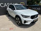 Volvo XC40 2.0 B3 Plus Dark