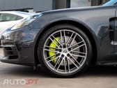 Porsche Panamera 4 E-Hybrid Platinum Edition