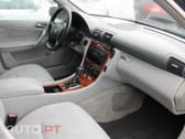 Mercedes-Benz C 220 Outro