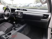 Toyota Hilux 2.4 D-4D 4WD CD CH