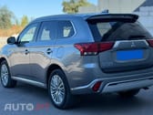 Mitsubishi Outlander 2.4L PHEV 4WD INTENSE
