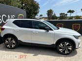 Volvo XC40 2.0 B3 Plus Dark