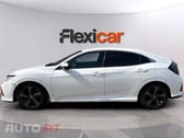 Honda Civic 1.0 i-VTEC Elegance CVT Navi