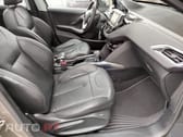 Peugeot 2008 1.2 PureTech Allure EAT6