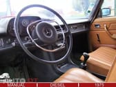 Mercedes-Benz 220 W115 220 D