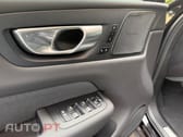 Volvo XC60 T6 AWD Recharge Plus Black Edition