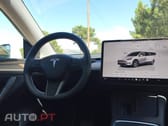 Tesla Model Y SR RWD