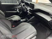 Peugeot 2008 1.2 PureTech Allure EAT8