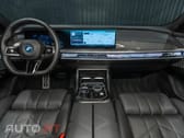 BMW 750 750e xDrive Pack Desportivo M