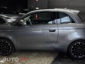 Fiat 500e 42kWh la Prima (by Bocelli)