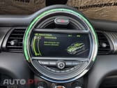 MINI Cooper John Cooper Works Auto Desportiva