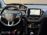 Peugeot 2008 1.2 PureTech Style