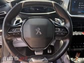 Peugeot 2008 1.2 PureTech GT EAT8