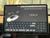 Tesla Model 3 Stander 