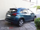 Peugeot 2008 EAT6 PureTche automático
