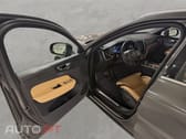 Volvo XC60 2.0 T8 PHEV Momentum AWD