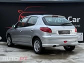 Peugeot 206 1.1