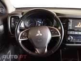 Mitsubishi Outlander 2.2 DI-D Instyle Navi