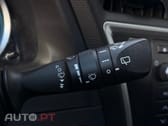 Toyota Auris Outro