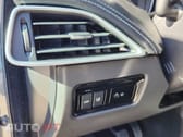 Jaguar XE 2.0 D R-Sport
