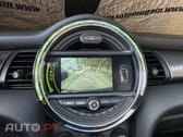 MINI Cooper John Cooper Works Auto Desportiva
