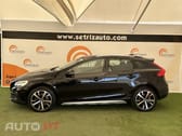 Volvo V40 Cross Country 2.0 D3 Momentum