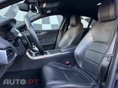 Jaguar XE 2.0 D R-Dynamic S