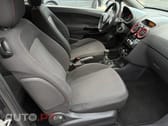 Opel Corsa 1.2 Black Edition