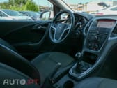 Opel Astra Outro