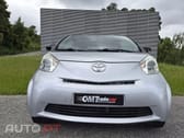Toyota iQ 1.0 VVT-i Essential+AC
