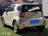 Toyota iQ 1.0 VVT-i