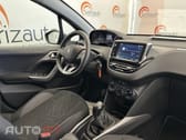 Peugeot 2008 1.2 PureTech Style