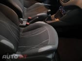 Peugeot 208 1.4HDI 5lugares A/C