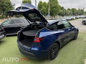 Tesla Model Y Long-Range RWD