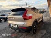 Volvo XC40 1.5 T2 Plus Dark Auto