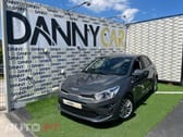 Kia Rio dynamic