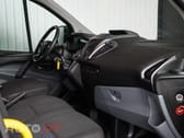 Ford Transit Custom Adaptada p/ 3 cadeiras de rodas