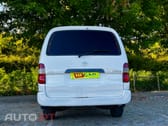 Toyota HiAce 9 Lugares