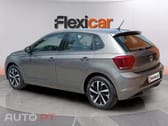 Volkswagen Polo 1.0 TSI Confortline DSG