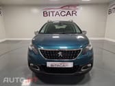 Peugeot 2008 1.2 PURETECH STYLE