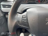 Peugeot 2008 1.2 e-VTi Style