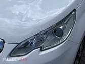 Peugeot 2008 1.6 e-HDi Allure