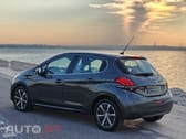 Peugeot 208 1.2 PureTech Allure EAT6