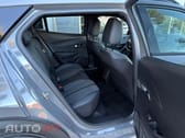 Peugeot 2008 1.2 Hybrid Allure e-DCS6