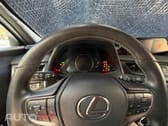 Lexus UX 250H