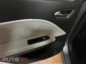 Renault Captur 1.6 E-Tech Plug-In Initiale Paris