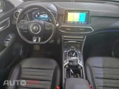 MG EHS PHEV Luxury