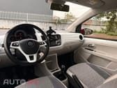 Volkswagen Up! 1.0 Move Up! beats