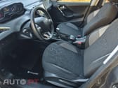 Peugeot 2008 1.2 PureTech Signature